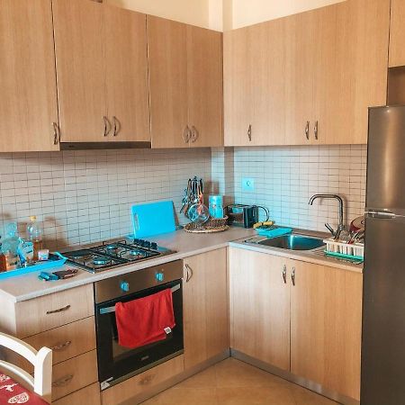 Mimi'S Beach Apartment Vlorë 外观 照片