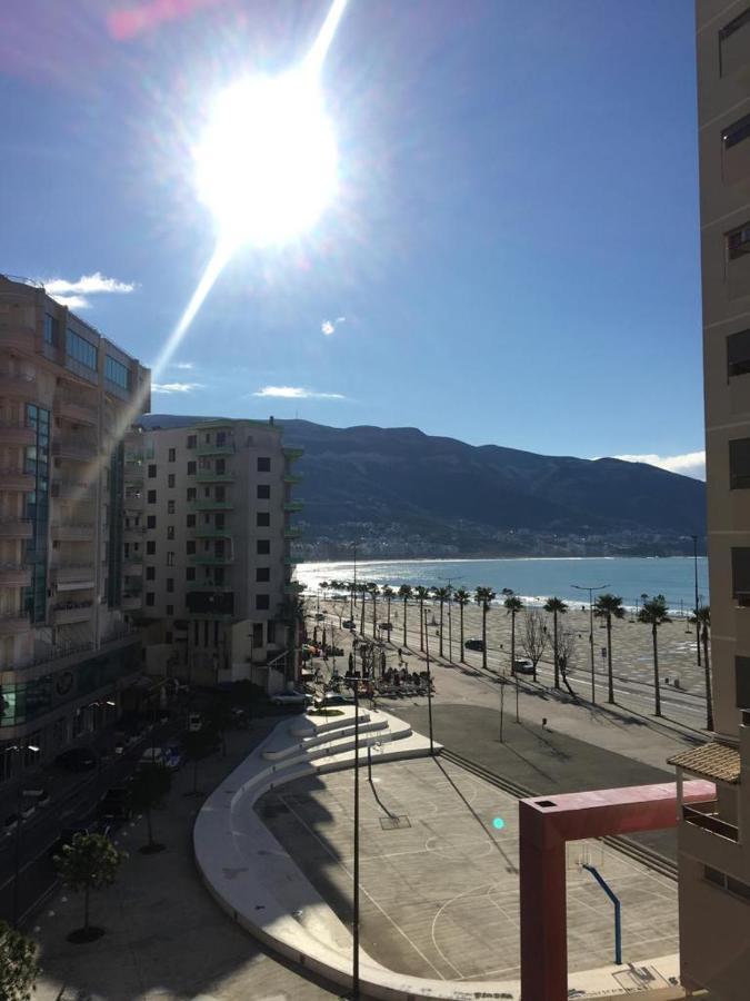 Mimi'S Beach Apartment Vlorë 外观 照片