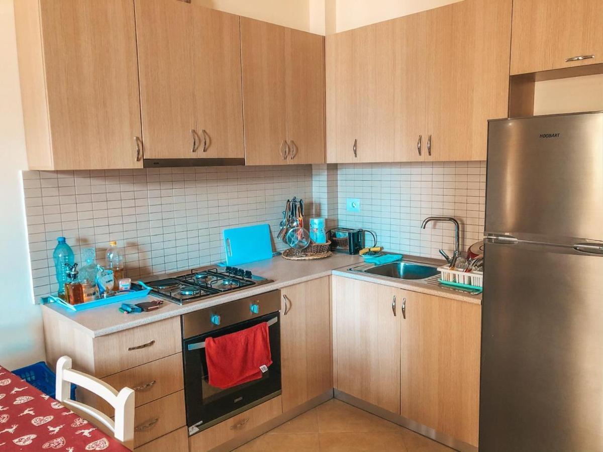 Mimi'S Beach Apartment Vlorë 外观 照片